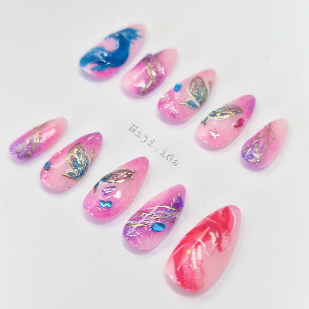 Nails for Emi